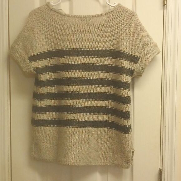 GAP Striped Short Sleeve Knit Top, Gray With Hints Of Pink. Size XS - Picture 5 of 9